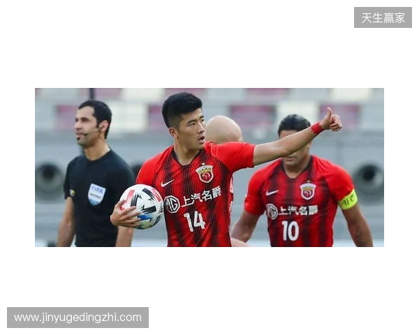 上海海港富盛经开6-1上海赛更达，李圣龙双响杨黔东获处子球